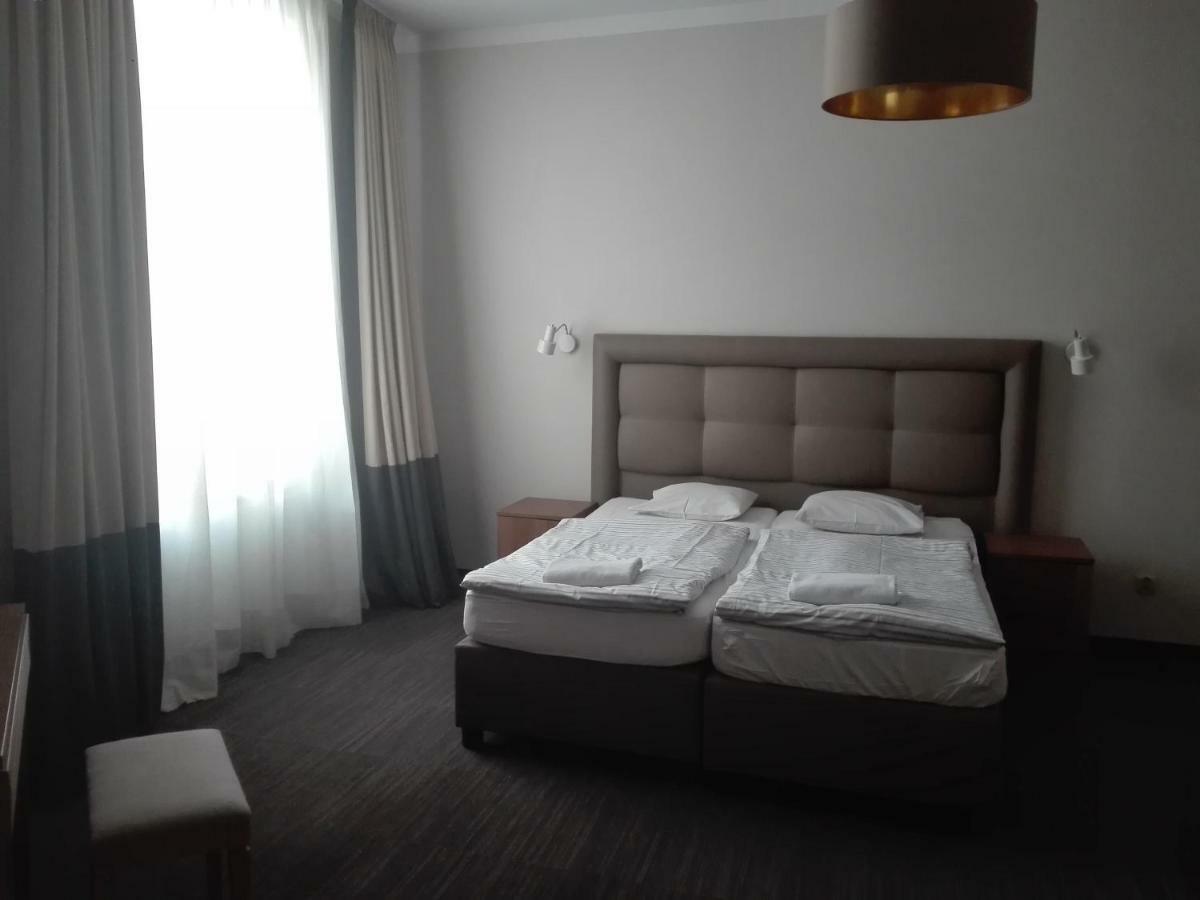 Kamienica Bankowa Residence พอซนาน ภายนอก รูปภาพ
